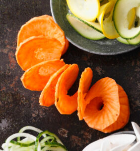 Süßkartoffeln Spiralschneider Süßkartoffeln Spiralschneider