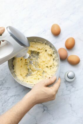 Mousse-au-Chocolat-Schnitten Mousse-au-Chocolat-Schnitten