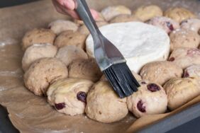 brötchenkranz_step_1 brötchenkranz_step_1