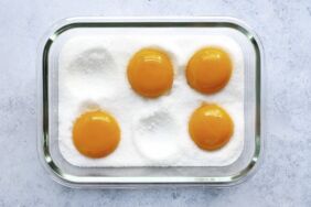 Gebeizte Eigelbe Gebeizte Eigelbe