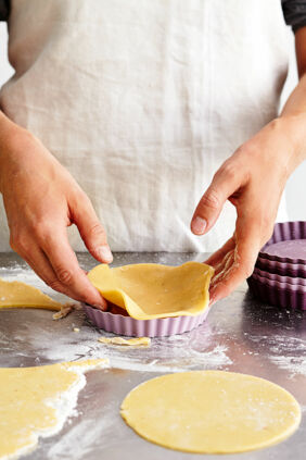 Rhabarbertörtchen mit Baiser Rhabarbertörtchen mit Baiser