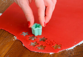 Blüten aus Fondant herstellen Kuchen Unterseite Rezepte Blüten-3