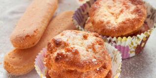 Karamellisierte Löffelbiskuit-Rondos Karamellisierte Löffelbiskuit-Rondos