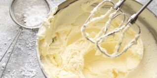 Schnelle Buttercreme für Torten selber machen Schnelle Buttercreme