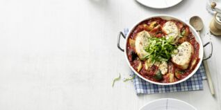 Medaillons auf Tomatengemüse Medaillons auf Tomatengemüse