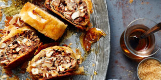 Baklava-Strudel auf Rositsas bulgarische Art Baklava-Strudel auf Rositsas bulgarische Art