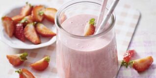 Quinoa-Erdbeer-Smoothie Quinoa-Erdbeer-Smoothie