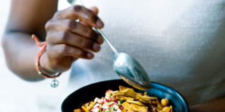 Kichererbsen-Dal mit Tortilla-Chips Kichererbsen-Dal mit Tortilla-Chips