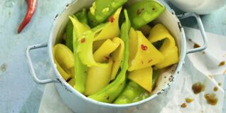 Garnelenspieße mit Mangosalat Garnelenspieße mit Mangosalat