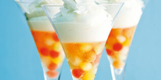 Champagner-Mousse auf Gelierten Champagner-Melonen Champagner-Mousse auf Gelierten Champagner-Melonen