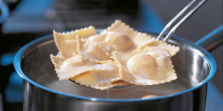 Selbst gemachte Nudeln richtig kochen Selbst gemachte Nudeln richtig kochen