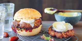 Ziegenkäse-Dattel-Burger Ziegenkäse-Dattel-Burger