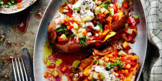 Tatlı Patates Kumpir - Gefüllte Süßkartoffeln Tatlı Patates Kumpir - Gefüllte Süßkartoffeln