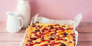 Blechkuchen, Beeren-Cheesecake Kuchen Unterseite Rezepte Blechkuchen