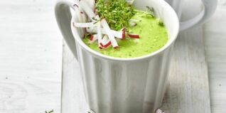 Sahnige Kräutersuppe Sahnige Kräutersuppe