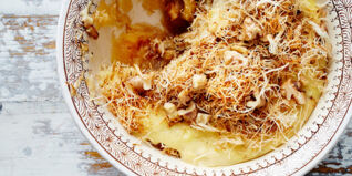 Sündiges Engelshaar - Kadayıf-Schichtdessert Sündiges Engelshaar - Kadayıf-Schichtdessert