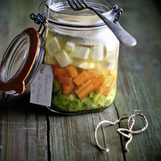 Buntes Gemüse in Bierlake Buntes Gemüse in Bierlake