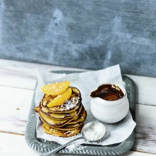 Bananen-Pancakes mit Feigen-Mokka-Sauce Bananen-Pancakes mit Feigen-Mokka-Sauce