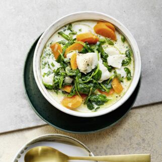 Fischsuppe mit Bohnen und Möhren Fischsuppe mit Bohnen und Möhren