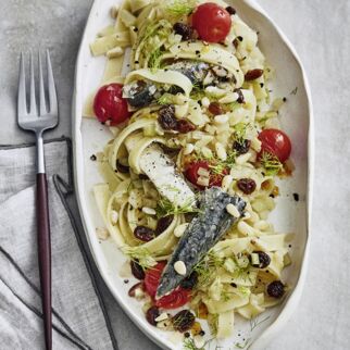 Sizilianische Sardinenpasta Sizilianische Sardinenpasta