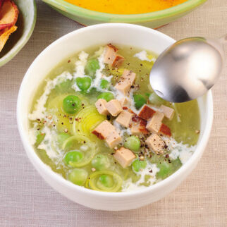 Erbseneintopf mit Räuchertofu Erbseneintopf mit Räuchertofu