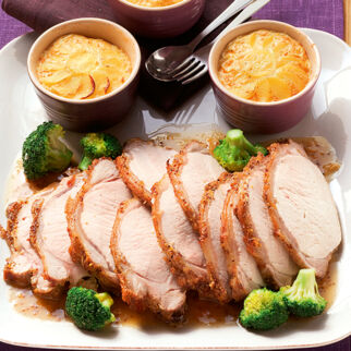 Schweinelende mit Orangen-Senf-Sauce Schweinelende mit Orangen-Senf-Sauce