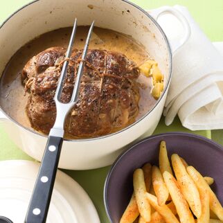 Wildschweinbraten mit Schupfnudeln Wildschweinbraten mit Schupfnudeln