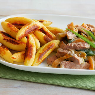 Kalbsgeschnetzeltes mit Schupfnudeln Kalbsgeschnetzeltes mit Schupfnudeln