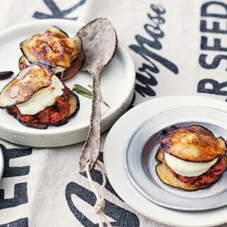 Auberginen-Mozzarella-Taler Auberginen-Mozzarella-Taler