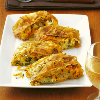 Kohlrabi-Möhren-Strudel Kohlrabi-Möhren-Strudel