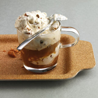 Eiskaffee mit Nuss Eiskaffee mit Nuss