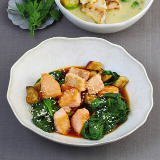 Japan-Lachs-Wok Japan-Lachs-Wok