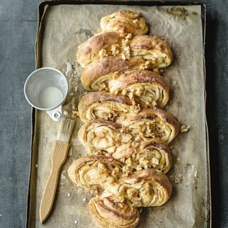 Apfel-Zimt-Ährenbrot Apfel-Zimt-Ährenbrot