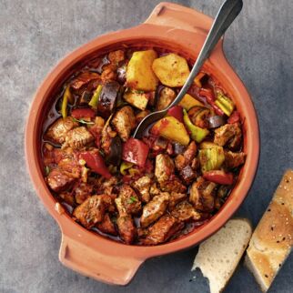 Güveç - Lamm-Gemüse-Topf Güveç - Lamm-Gemüse-Topf