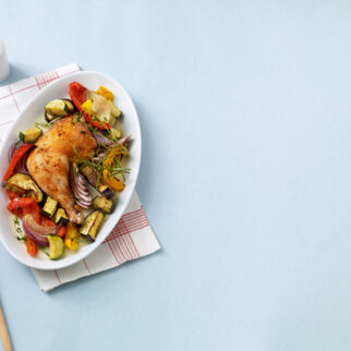 Seasons_10306821_HiRes_Eis_Mediterrane_Haehnchen_schenkel_vom_Blech Seasons_10306821_HiRes_Eis_Mediterrane_Haehnchen_schenkel_vom_Blech