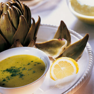 Artischocken mit Senf-Vinaigrette Artischocken mit Senf-Vinaigrette