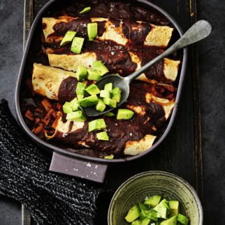 Enchiladas mit
Kürbis-Bohnen-Füllung Enchiladas mit
Kürbis-Bohnen-Füllung