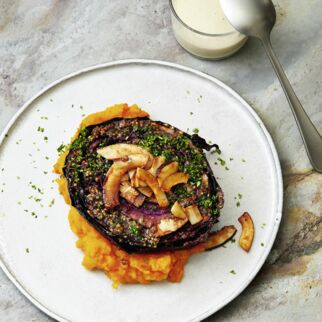 Ofenrotkohl auf Kürbisstampf Ofenrotkohl auf Kürbisstampf