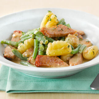 Kasseler mit Sahnebohnen und Gnocchi Kasseler mit Sahnebohnen und Gnocchi