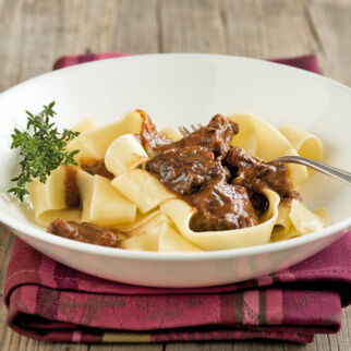 Geschmorter Ochsenschwanz Geschmorter Ochsenschwanz