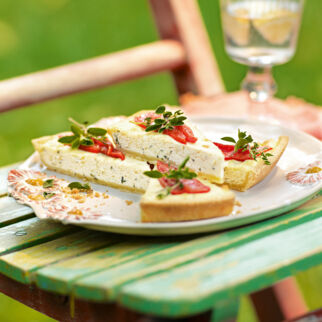 Knusprige Ricotta-Kräuter-Tarte Knusprige Ricotta-Kräuter-Tarte