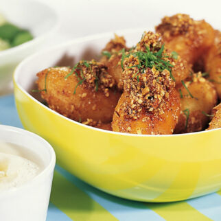 Nusskartoffeln mit sahniger Meerrettichsauce Nusskartoffeln mit sahniger Meerrettichsauce