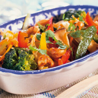 Wokgemüse mit Cashews Wokgemüse mit Cashews