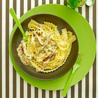 Reginette mit Filet und grünem Pfeffer Reginette mit Filet und grünem Pfeffer