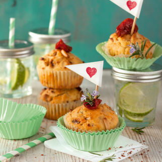 Tomaten-Parmesan-Muffins Tomaten-Parmesan-Muffins