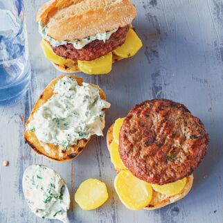 Frankfurter-Grüne-Soße-Burger Frankfurter-Grüne-Soße-Burger