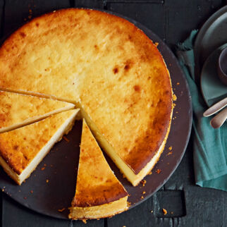 Käsekuchen mit Rosinen Käsekuchen mit Rosinen