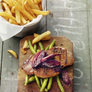 Seitan-Steak mit Rotweinschalotten Seitan-Steak mit Rotweinschalotten