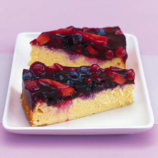 Rote-Grütze-Quark-Kuchen Rote-Grütze-Quark-Kuchen