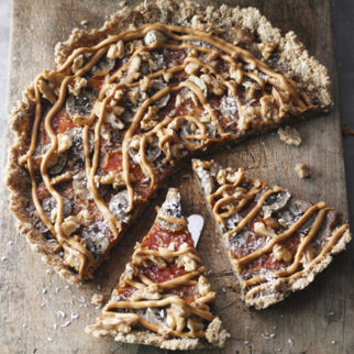 Frühstückspizza mit fruchtigem Belag Frühstückspizza mit fruchtigem Belag